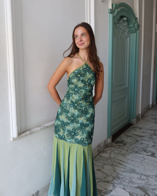 She's a Lady van Claw the Label in groen - jurk te huur bij Poombies, jurk huren voor 21-diner, feest of gala