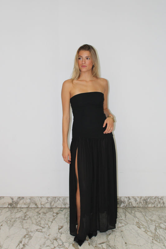 Eden Maxi van Peppermayo - strapless avondjurk met semi-transparante rok te huur bij POOMBIES, jurk huren voor gala of feest