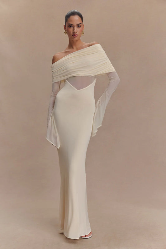 Kaitlin van Meshki - off-shoulder maxi-jurk met geplooide jersey te huur bij POOMBIES, jurk huren voor gala of feest